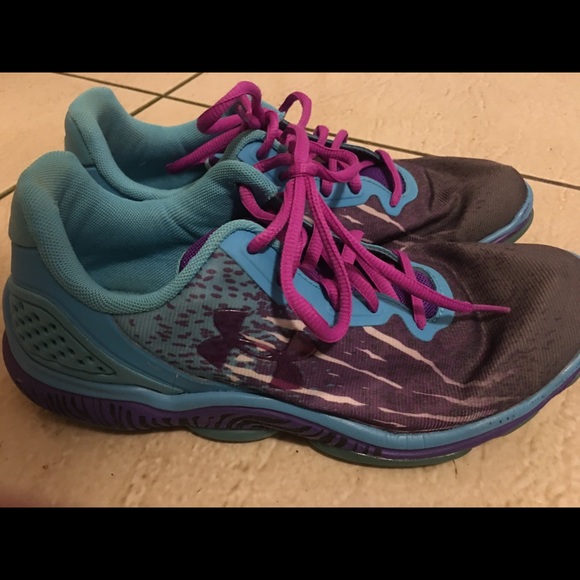 Under Armour Sneakers - Picture 4 of 7